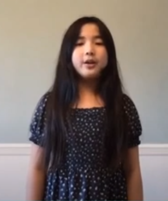 小學中年級組演講比賽第1名王茹葳。