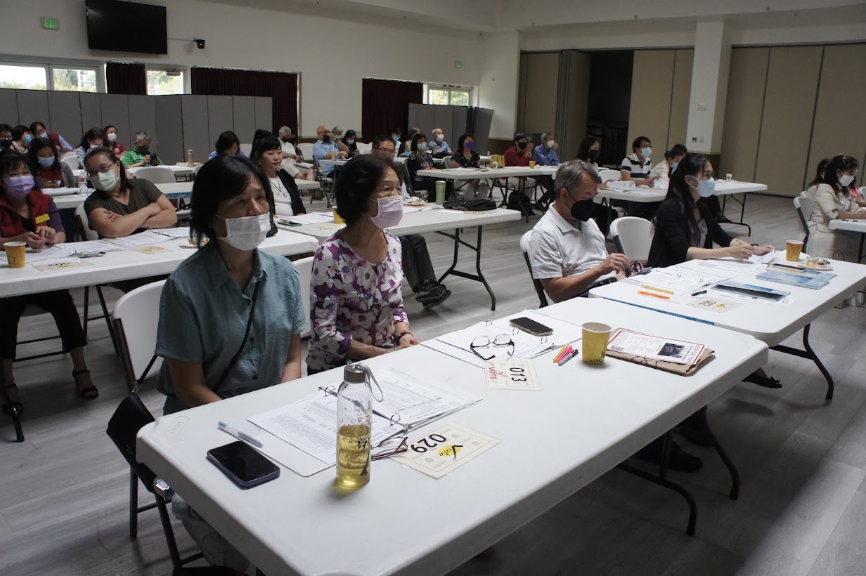 校長理事們參與會議