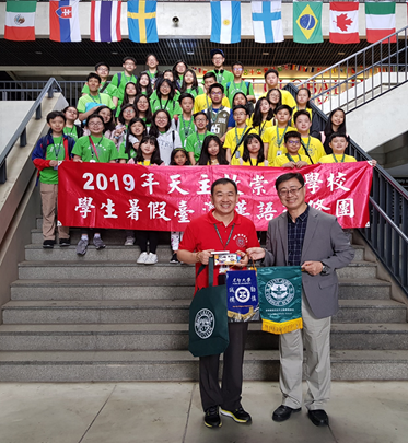 參訪元智大學師生合影留念