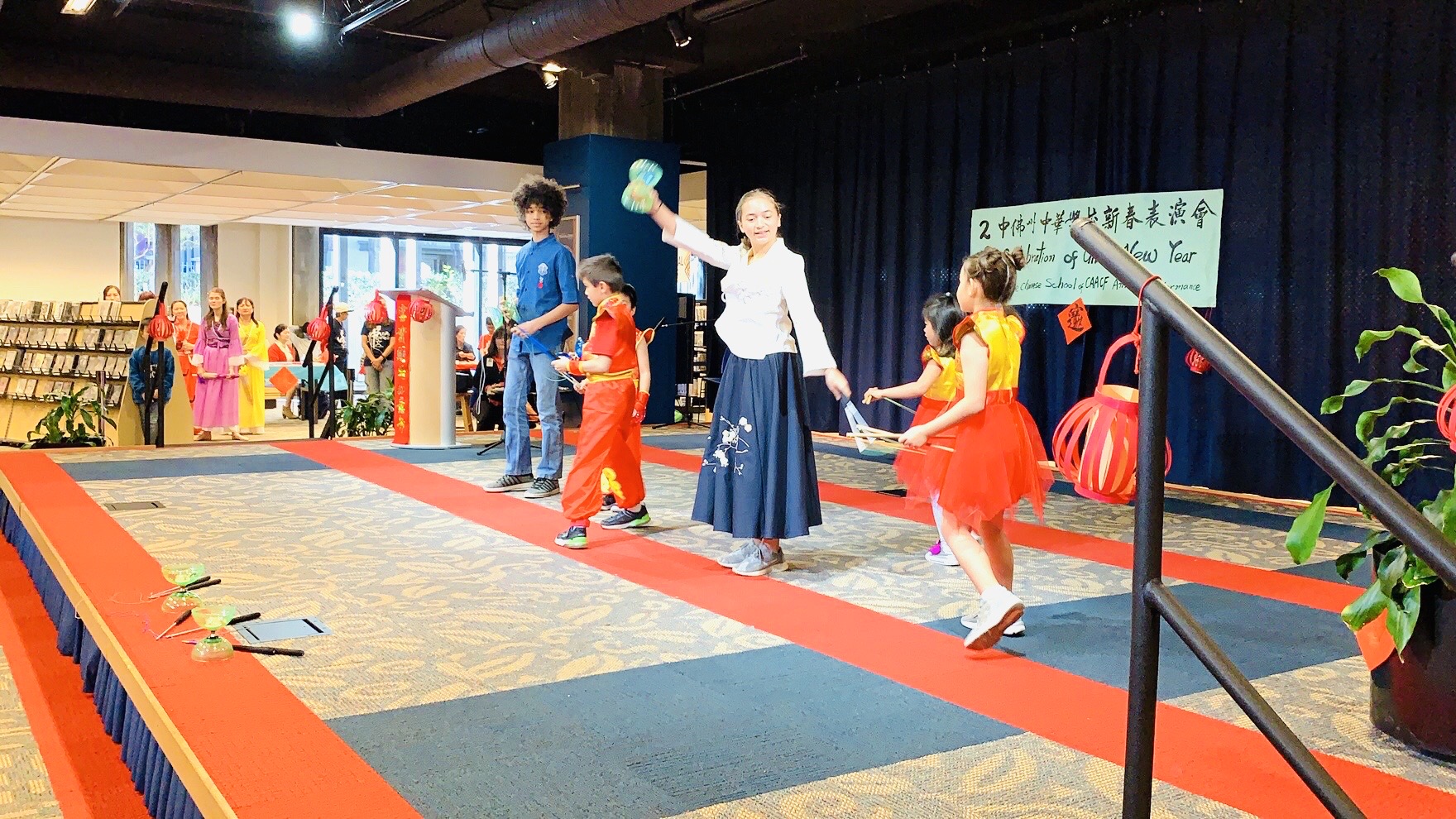 奧蘭多市中心圖書館  春節扯鈴表演